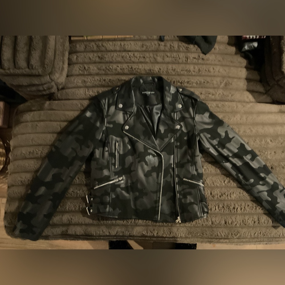 Generation Love Black Camouflage Jacket